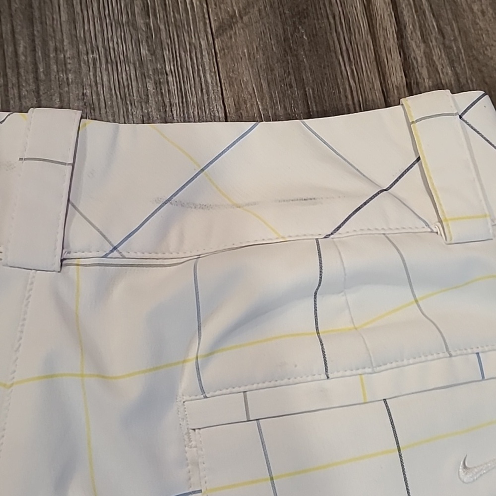 Nike White Plaid Golf Shorts Size 2 - Picture 10 of 11